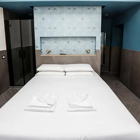 Konukevi Ottaviano Smart 4*