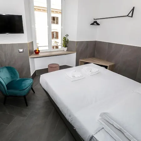 Ottaviano Smart Konukevi Roma