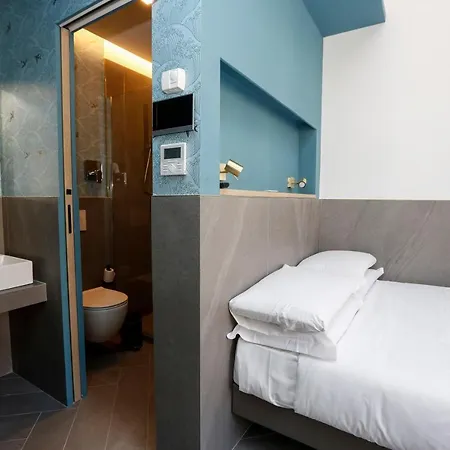 Konukevi Ottaviano Smart 4*