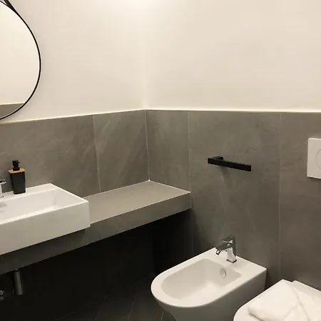 Konukevi Ottaviano Smart Roma